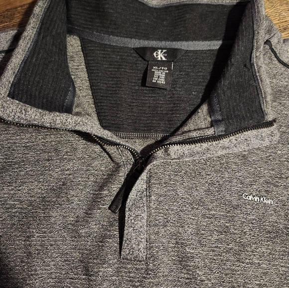 Calvin Klein 1/4 Zip-up Sweater XL - Picture 6 of 6